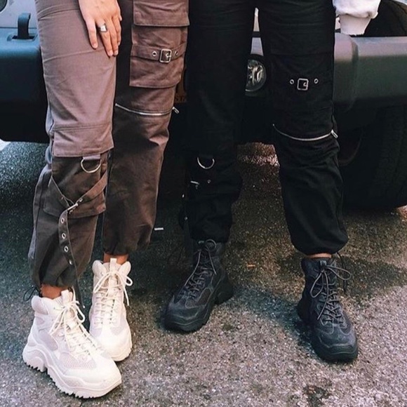 dsquared trainers white